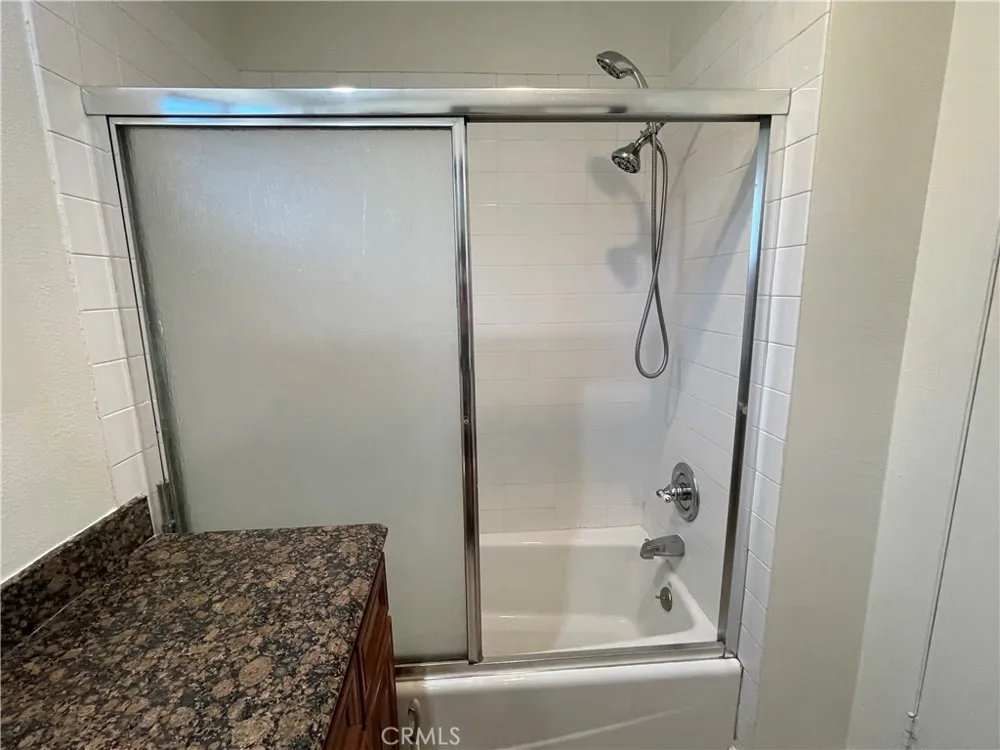 19410 Cohasset Street Reseda, CA 91335