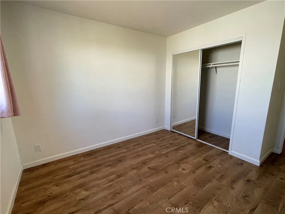 19410 Cohasset Street Reseda, CA 91335