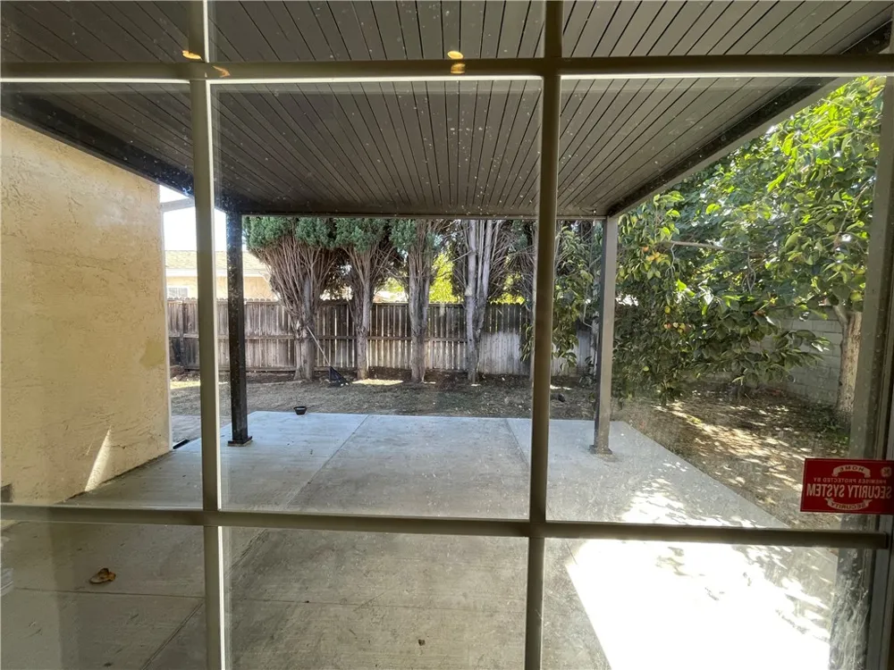 19410 Cohasset Street Reseda, CA 91335