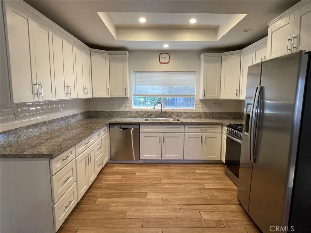 19410 Cohasset Street Reseda, CA 91335