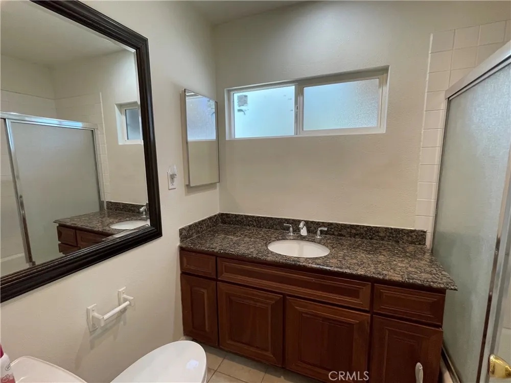 19410 Cohasset Street Reseda, CA 91335