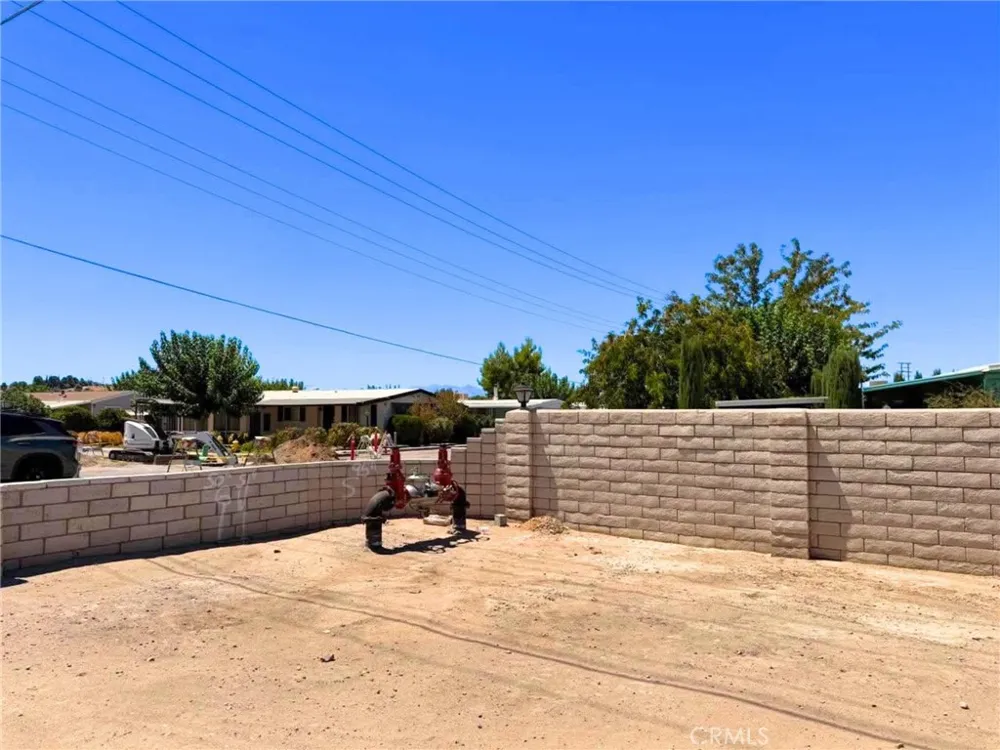15940 Stoddard Wells #56 Victorville, CA 92395
