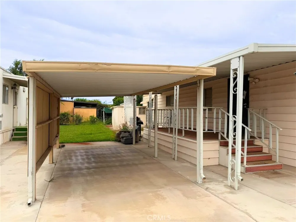 15940 Stoddard Wells #56 Victorville, CA 92395