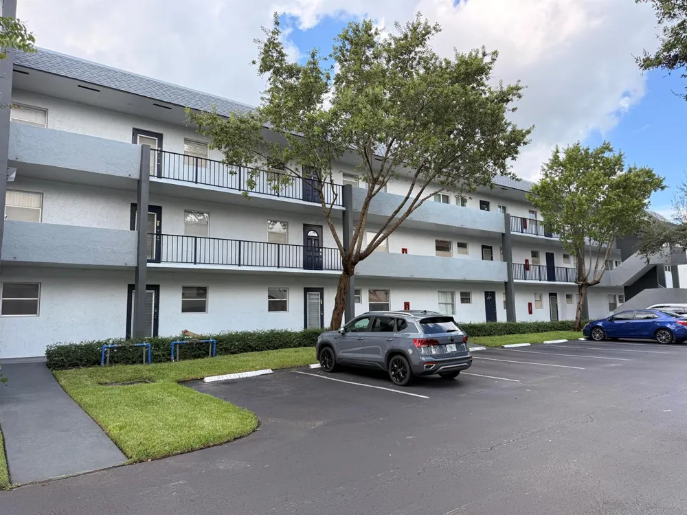 8310 SANDS POINT BOULEVARD #L306 Tamarac, FL 33321
