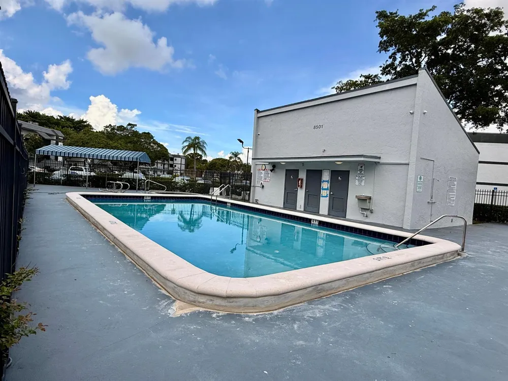 8310 SANDS POINT BOULEVARD #L306 Tamarac, FL 33321