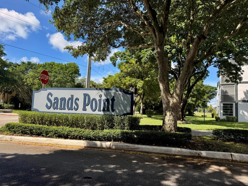 8310 SANDS POINT BOULEVARD #L306 Tamarac, FL 33321