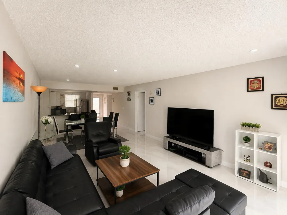 8310 SANDS POINT BOULEVARD #L306 Tamarac, FL 33321
