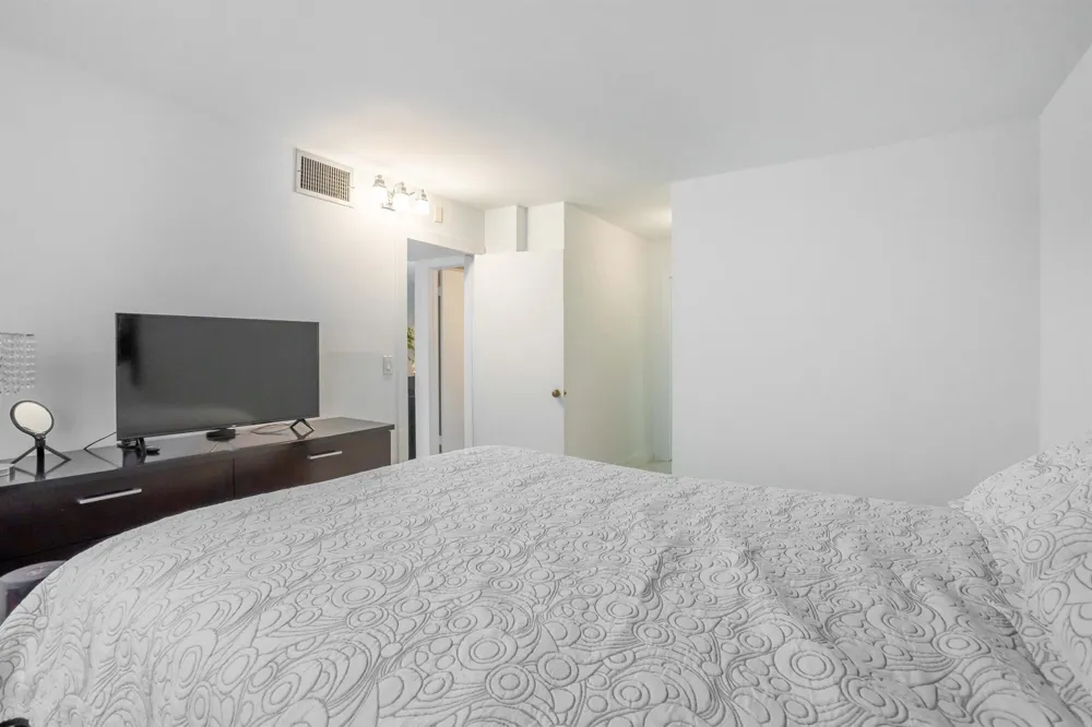 700 SE 6th Avenue #107 Deerfield Beach, FL 33441