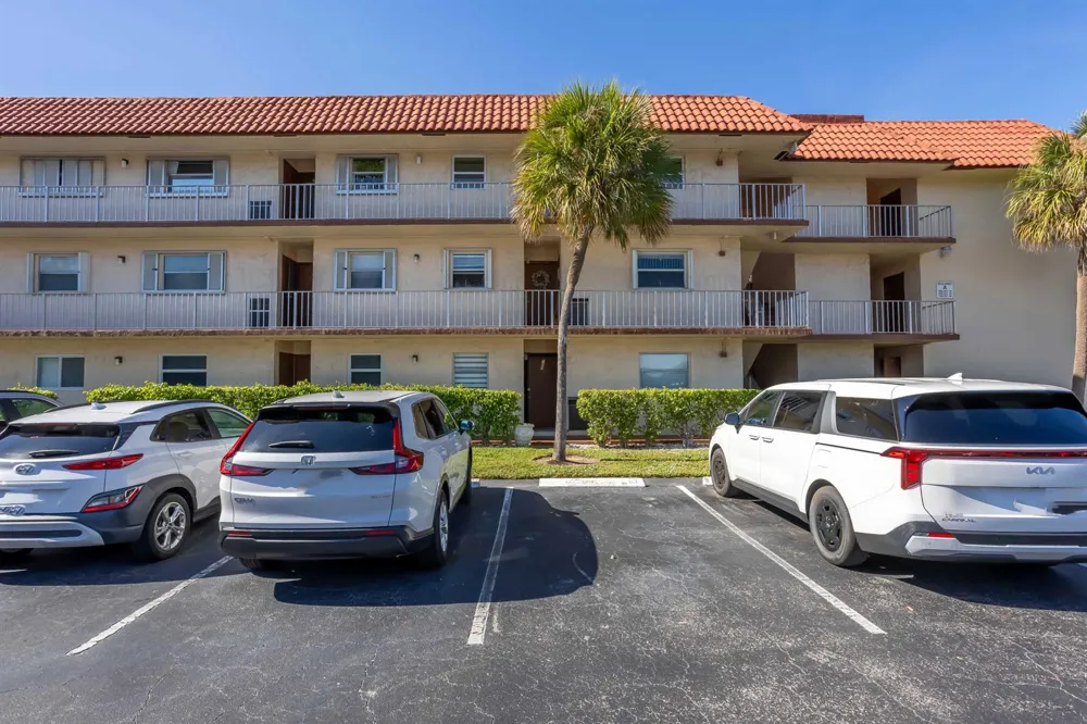 700 SE 6th Avenue #107 Deerfield Beach, FL 33441
