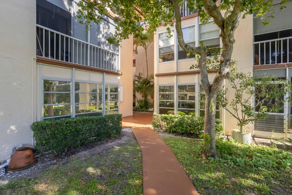 700 SE 6th Avenue #107 Deerfield Beach, FL 33441