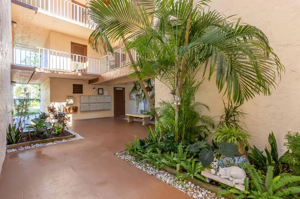 700 SE 6th Avenue #107 Deerfield Beach, FL 33441