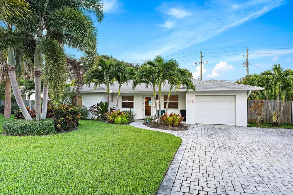 570 DOVER ROAD Tequesta, FL 33469