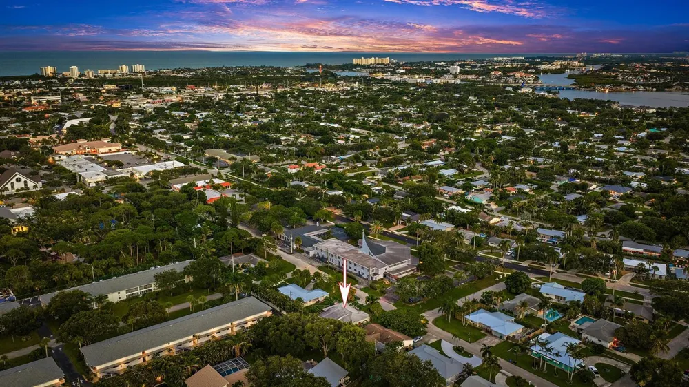 570 DOVER ROAD Tequesta, FL 33469