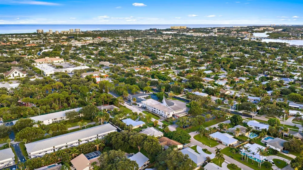570 DOVER ROAD Tequesta, FL 33469