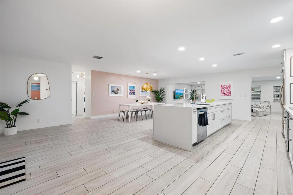 570 DOVER ROAD Tequesta, FL 33469