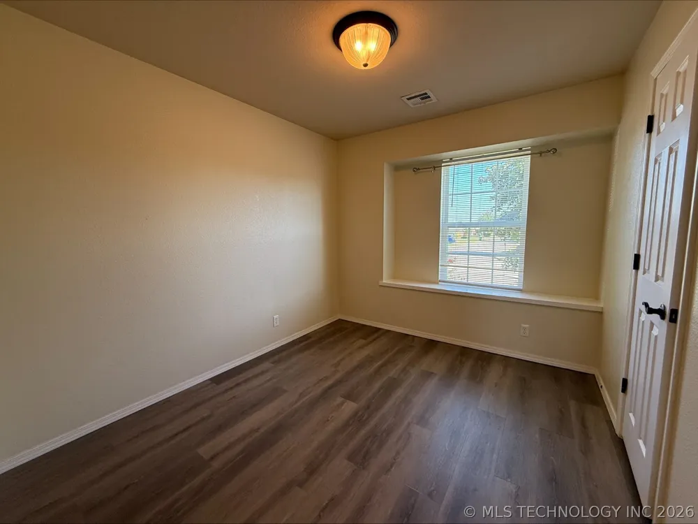 25720 E 90th Place S Broken Arrow, OK 74014