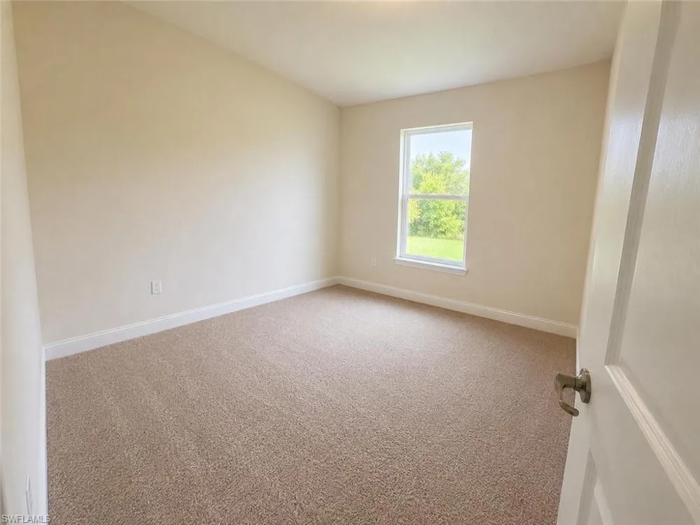 555 Sargent Street Lehigh Acres, FL 33972