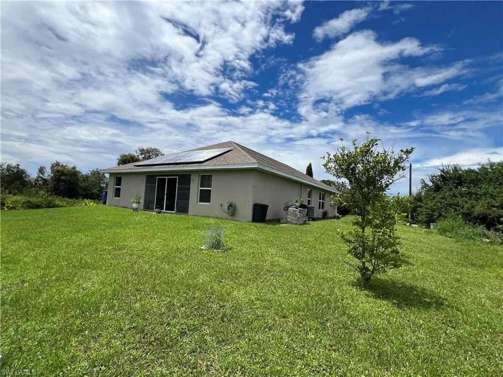 555 Sargent Street Lehigh Acres, FL 33972