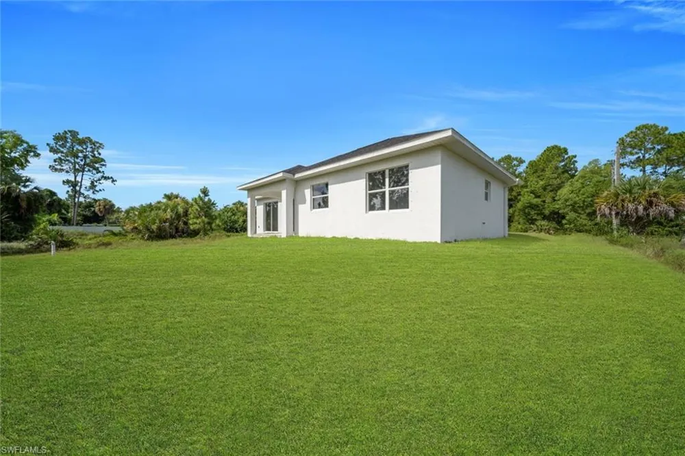 523 Harry Thayer Avenue S Lehigh Acres, FL 33974
