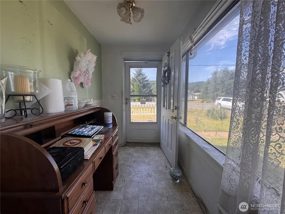 762 Elochoman Valley Road Cathlamet, WA 98612