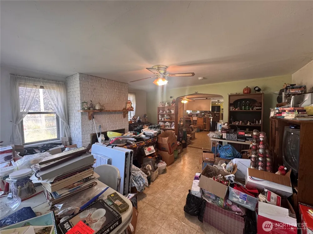 762 Elochoman Valley Road Cathlamet, WA 98612