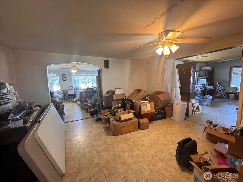 762 Elochoman Valley Road Cathlamet, WA 98612