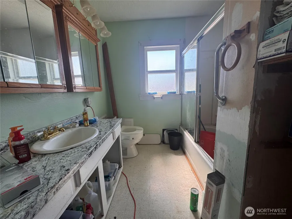 762 Elochoman Valley Road Cathlamet, WA 98612