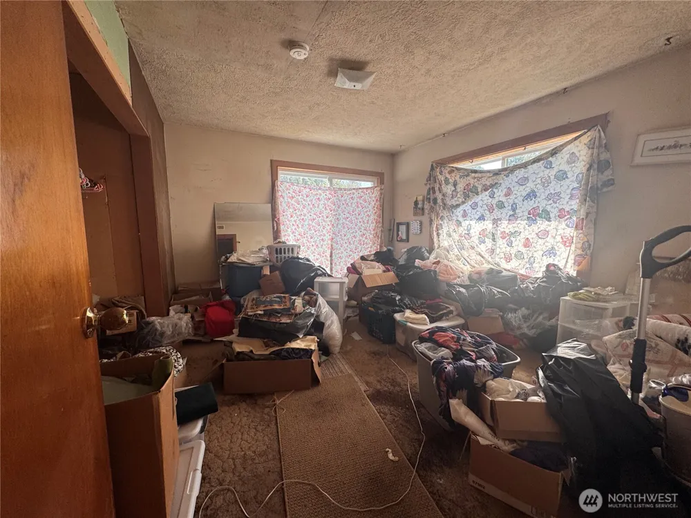762 Elochoman Valley Road Cathlamet, WA 98612