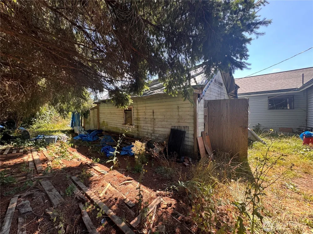 762 Elochoman Valley Road Cathlamet, WA 98612