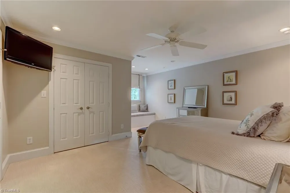 1912 Pembroke Road Greensboro, NC 27408