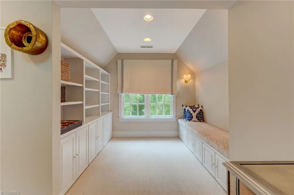 1912 Pembroke Road Greensboro, NC 27408