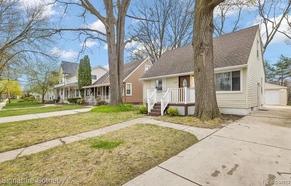 3128 Harvard Road Royal Oak City, MI 48073