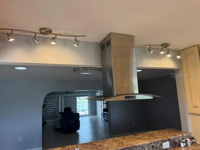 1804 BUNKER HILL DRIVE Sun City Center, FL 33573