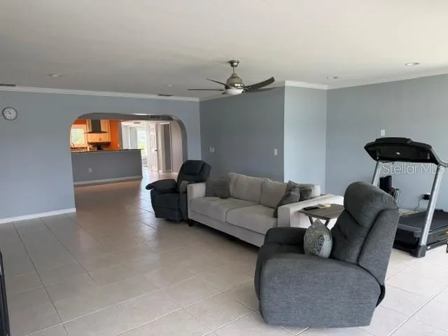 1804 BUNKER HILL DRIVE Sun City Center, FL 33573