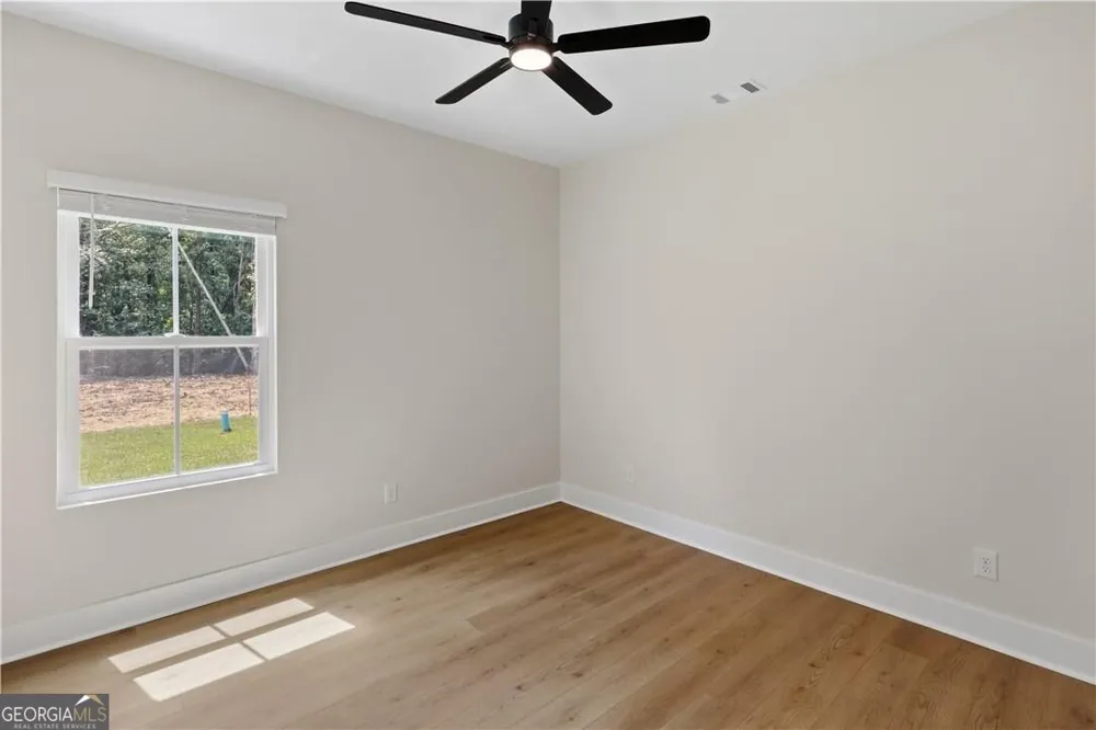 406 S Ash ST Springfield, GA 31329