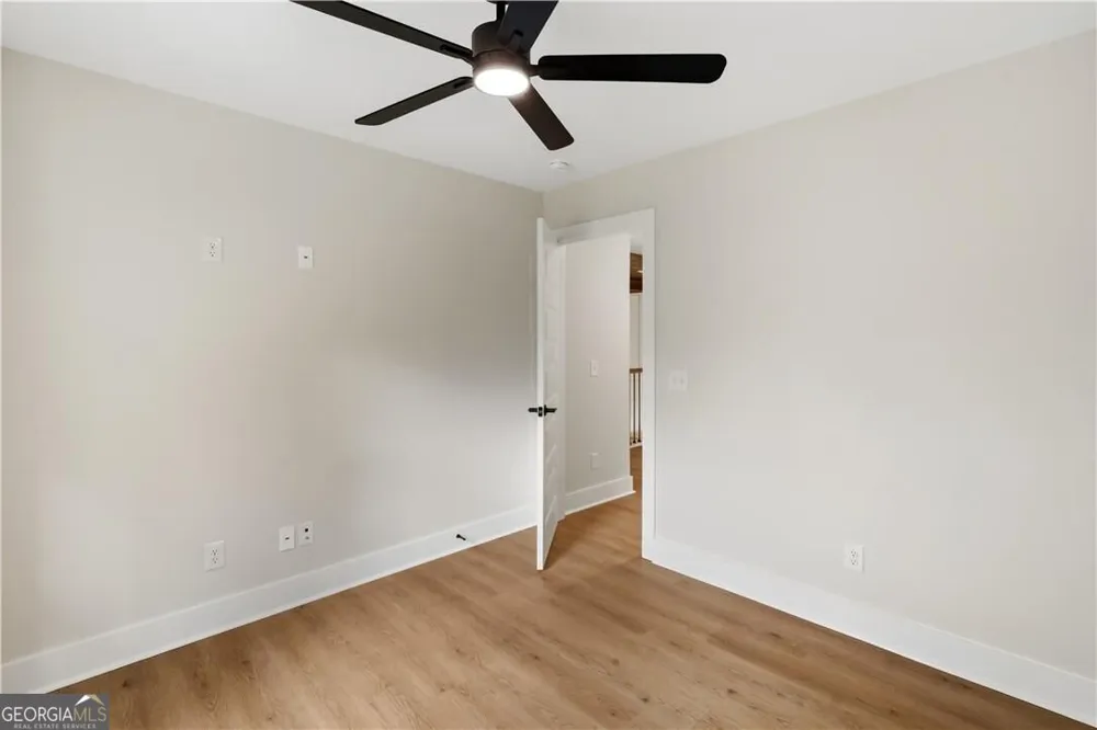 406 S Ash ST Springfield, GA 31329