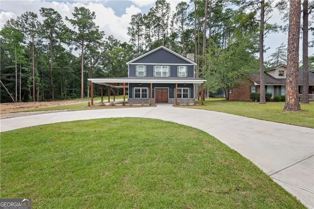 406 S Ash ST Springfield, GA 31329