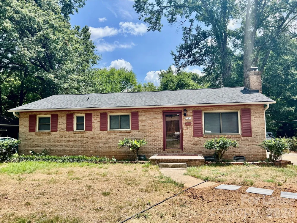 323 Frank Drive Charlotte, NC 28215
