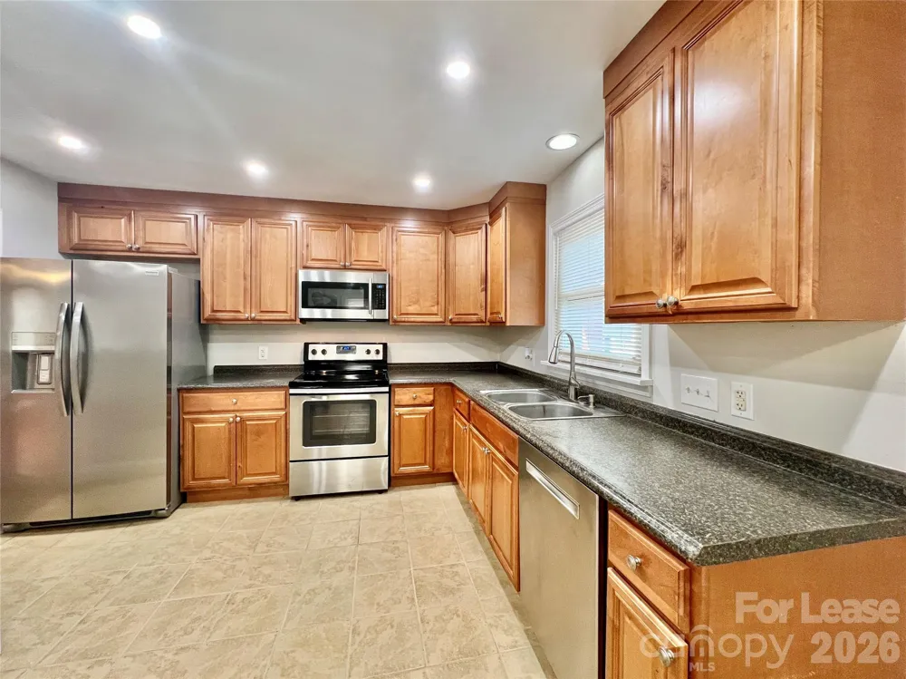 323 Frank Drive Charlotte, NC 28215