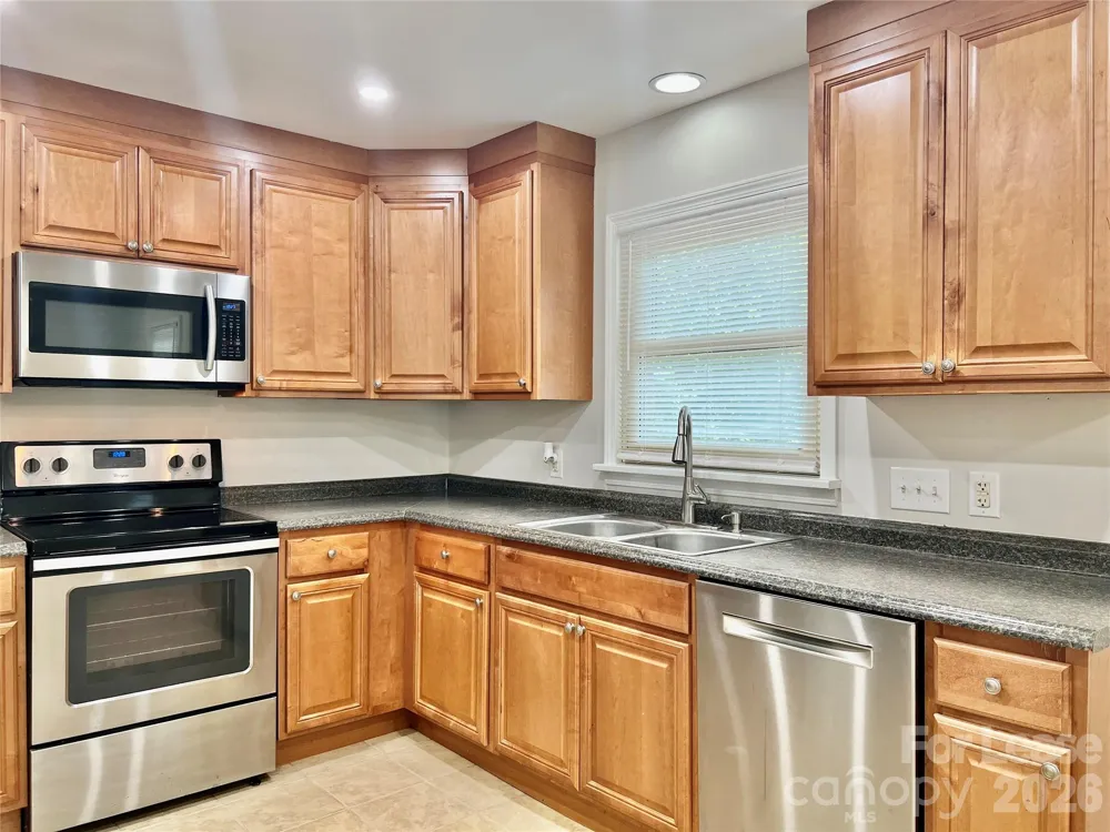323 Frank Drive Charlotte, NC 28215