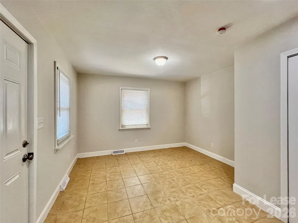323 Frank Drive Charlotte, NC 28215