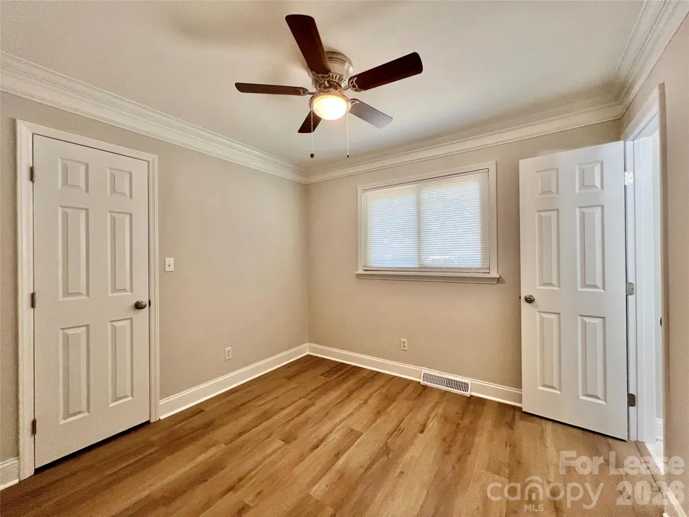 323 Frank Drive Charlotte, NC 28215