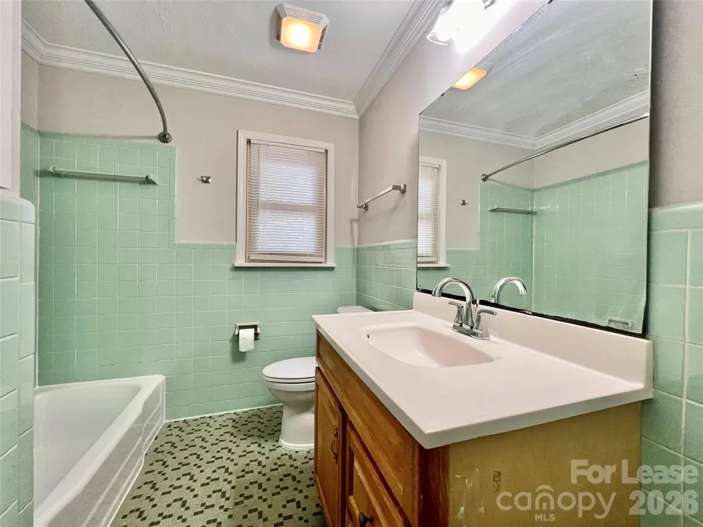 323 Frank Drive Charlotte, NC 28215