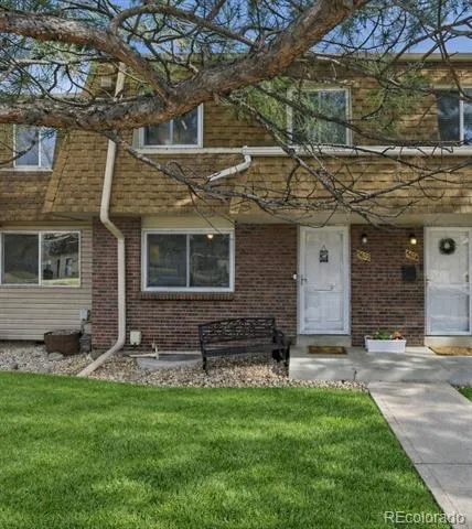 5672 S Lowell Boulevard Littleton, CO 80123