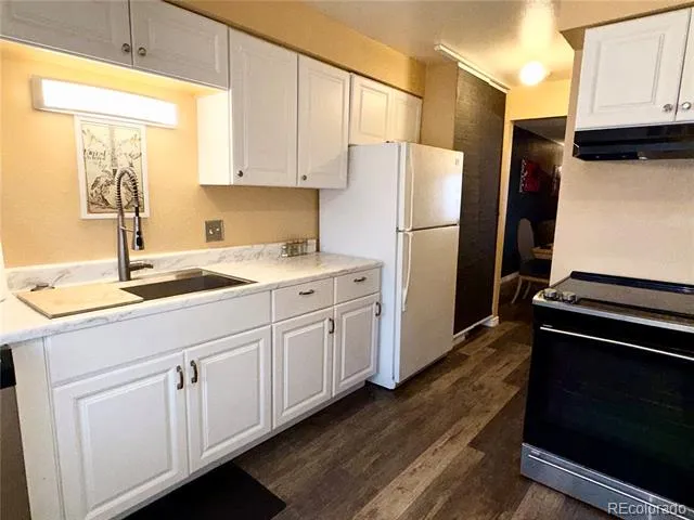 5672 S Lowell Boulevard Littleton, CO 80123