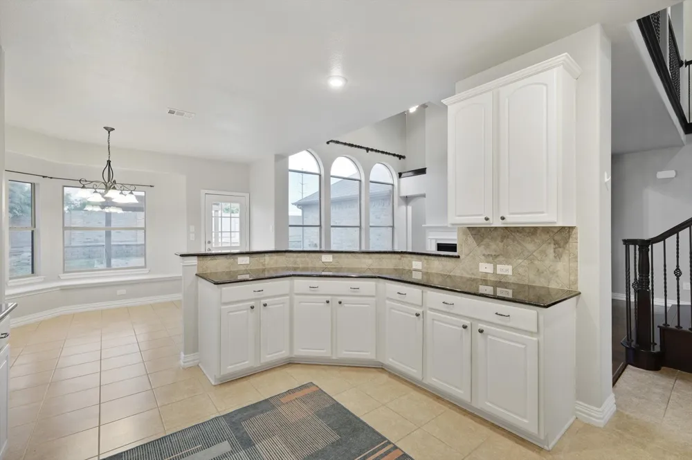 457 Bristol Street Roanoke, TX 76262