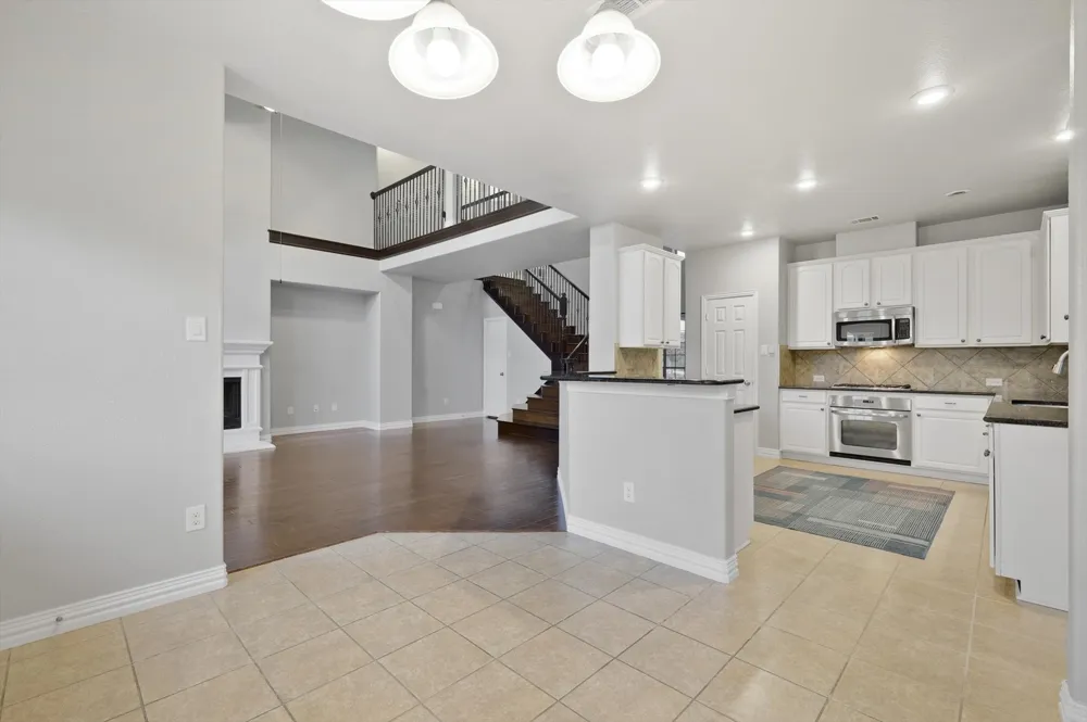 457 Bristol Street Roanoke, TX 76262