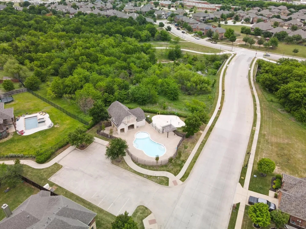 457 Bristol Street Roanoke, TX 76262