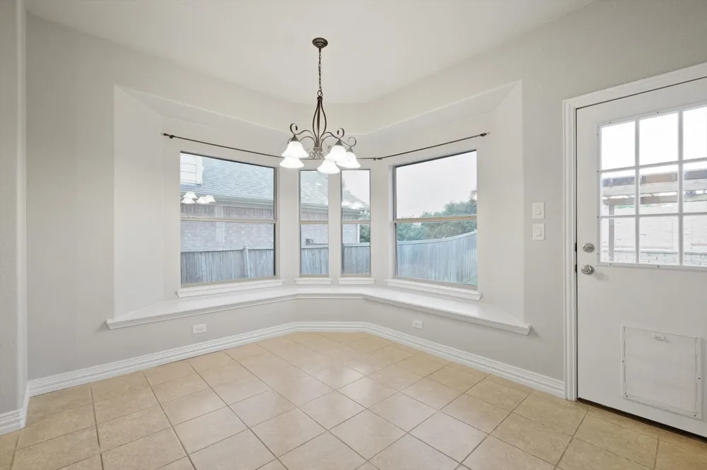 457 Bristol Street Roanoke, TX 76262