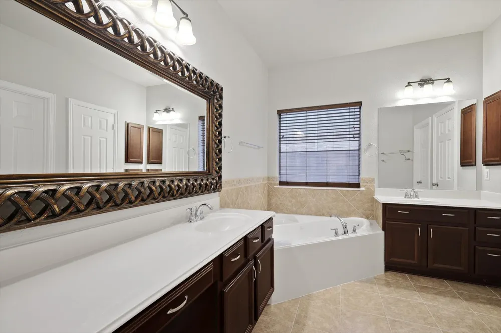 457 Bristol Street Roanoke, TX 76262